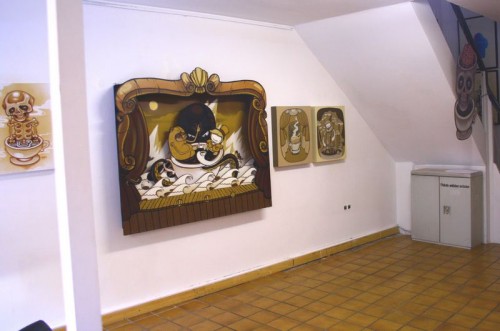 grotesquetheatrecafe02