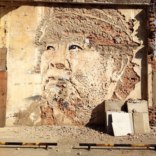 vhils